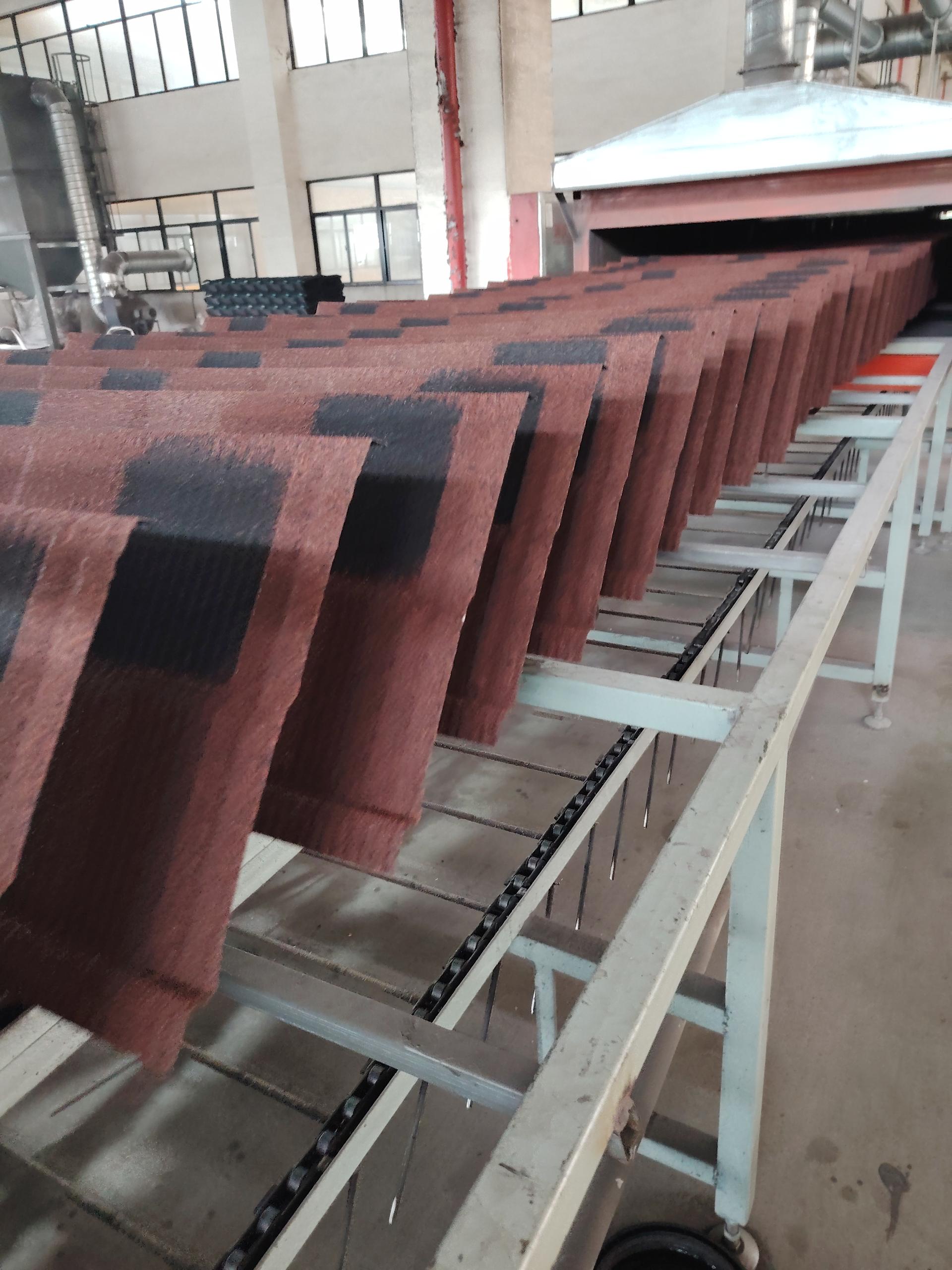 Why Primer Selection Is Critical in Colored Stone Tile Manufacturing